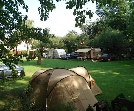 Pole Kempingowo Namiotowe Nieczynne Campsite *